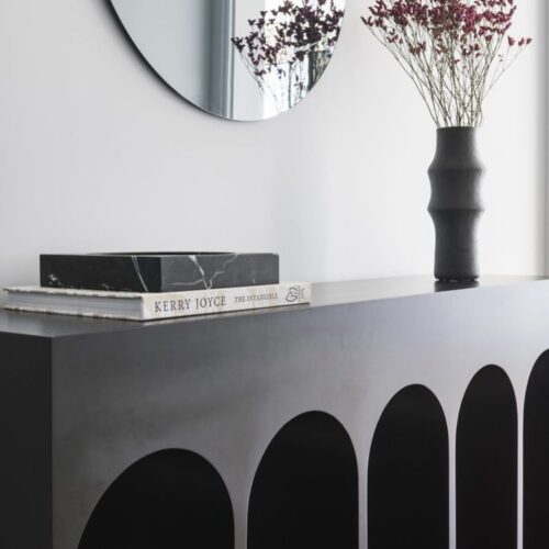 Console shape 3